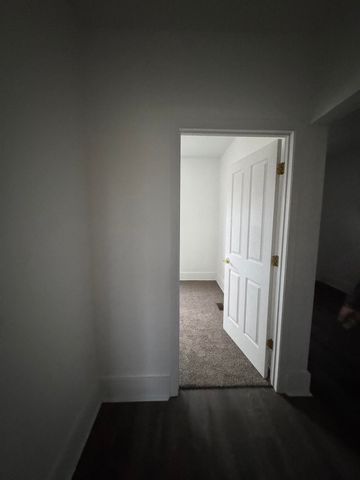 103 E Savidge Street, Spring Lake Vllg, MI 49456