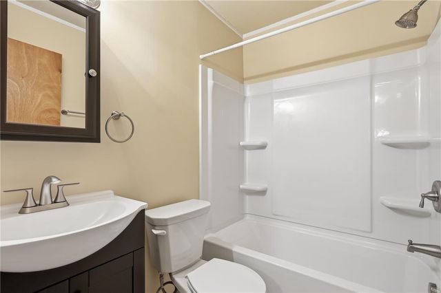 5634 Kart Drive, Allentown City, PA 18106