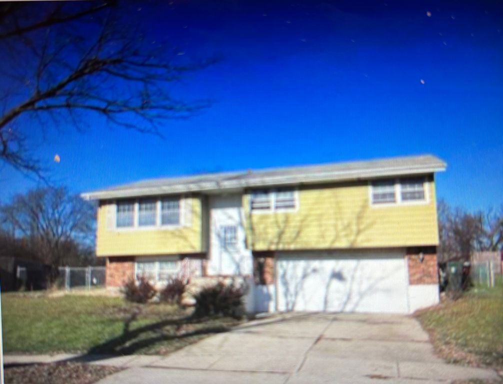 16916 Magnolia Drive, Hazel Crest, IL 60429