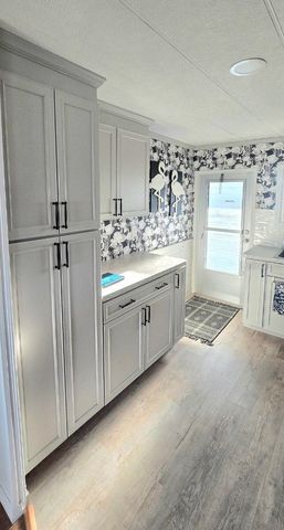 176 INDEPENDENCE AVENUE 6, Palm Harbor, FL 34684