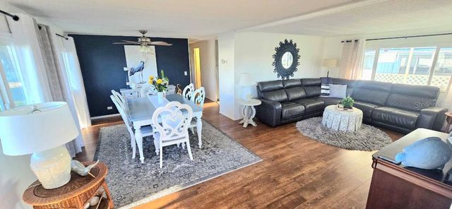 176 INDEPENDENCE AVENUE 6, Palm Harbor, FL 34684