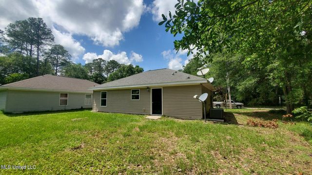 6011 E Adams Street, Bay Saint Louis, MS 39520