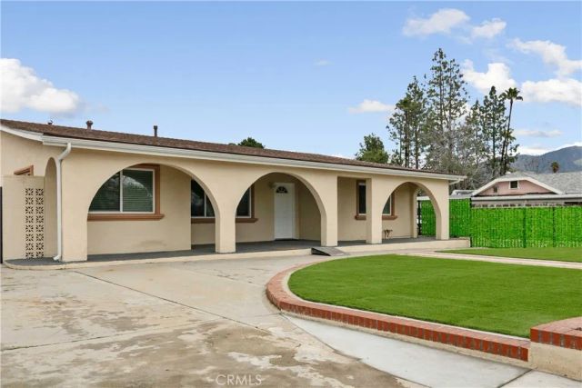 15059 Oro Grande Street, Sylmar, CA 91342