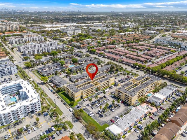 8320 NW 8th St 2-414, Miami, FL 33126