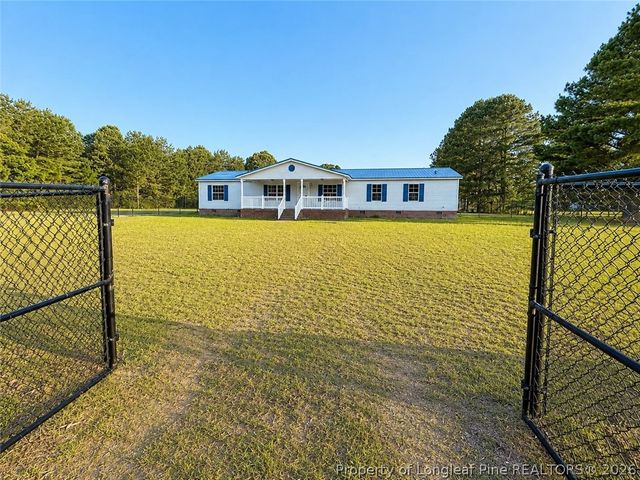 3460 Sunnydale Drive, Fayetteville, NC 28312