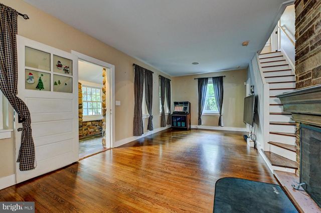 353 CHERRY HILL RD, Princeton, NJ 08540