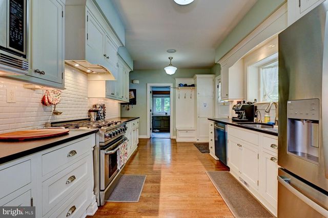 353 CHERRY HILL RD, Princeton, NJ 08540