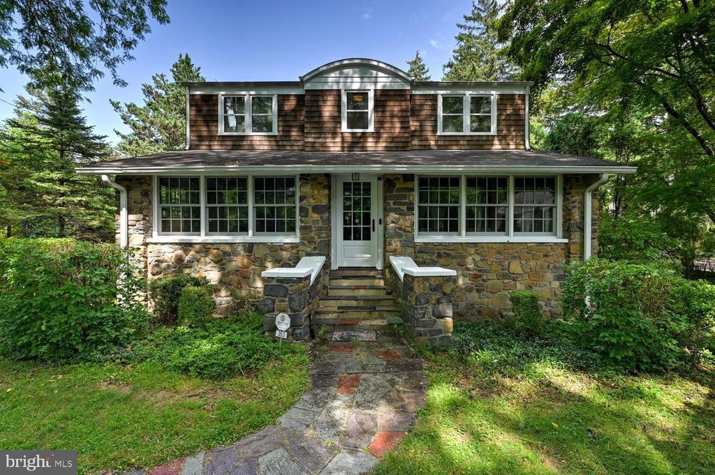 353 CHERRY HILL RD, Princeton, NJ 08540
