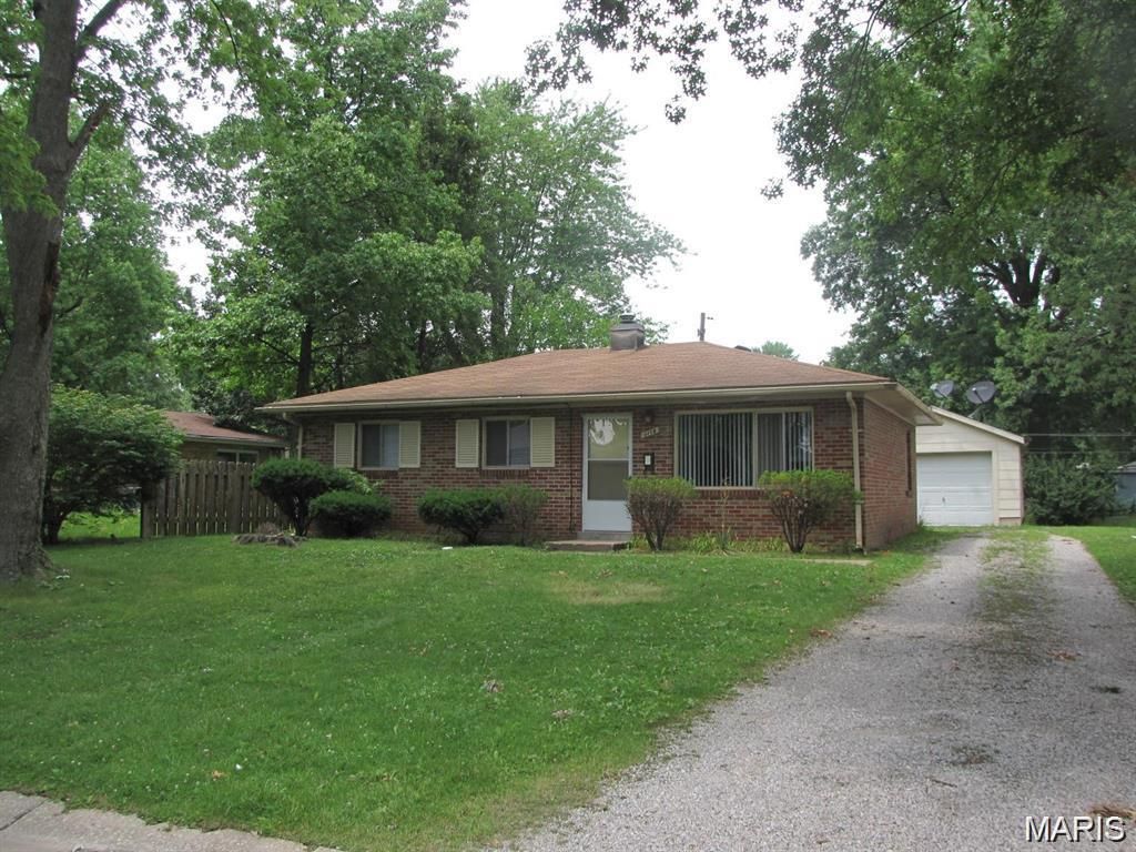 4119 Betty Drive, Belleville, IL 62226