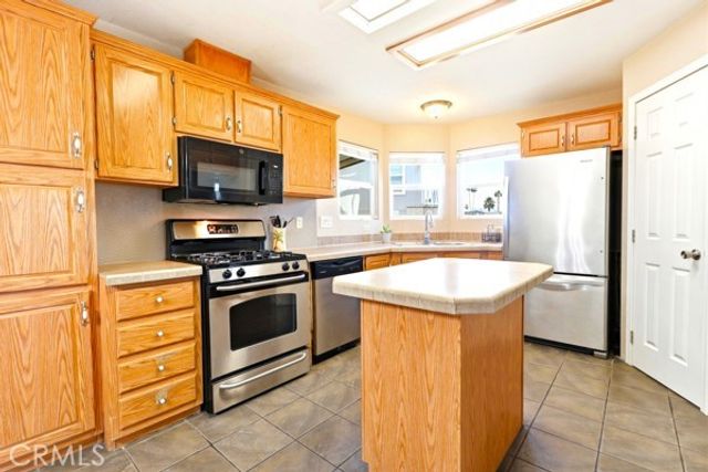 1536 S State Street 99, Hemet, CA 92543