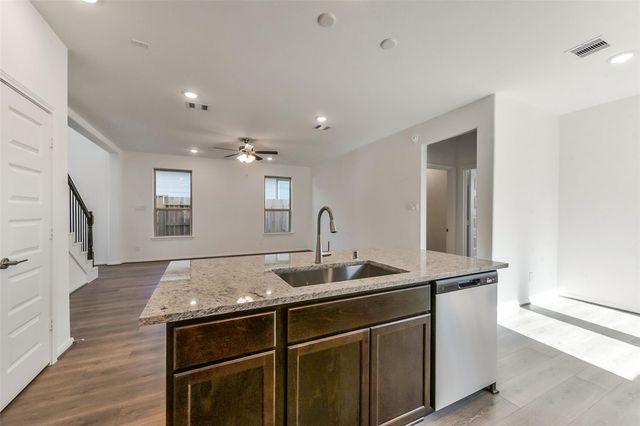 4229 Red Cedar Ring Lane, Pinehurst, TX 77362