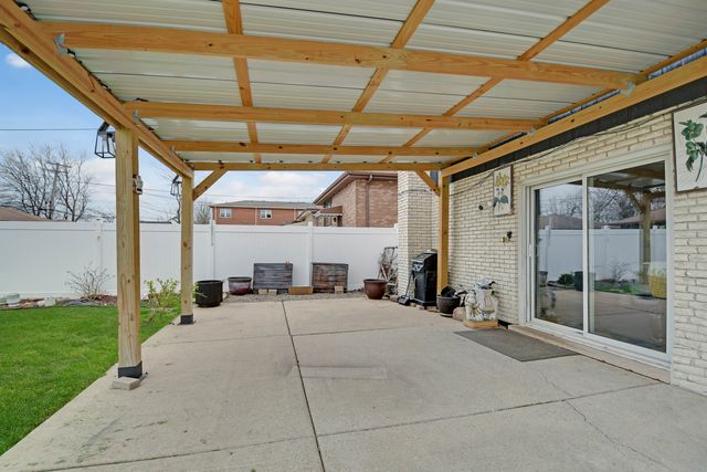 6145 S Knox Avenue, Chicago, IL 60629