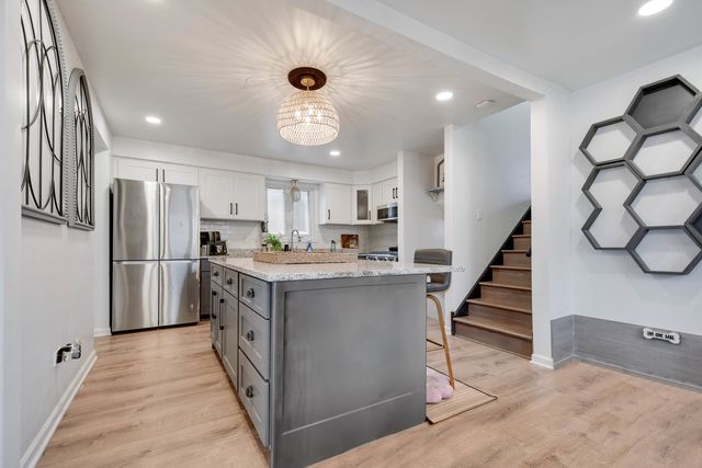 6145 S Knox Avenue, Chicago, IL 60629