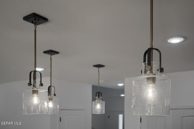 12165 Sanna Drive, El Paso, TX 79934