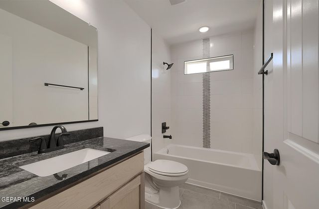 12165 Sanna Drive, El Paso, TX 79934