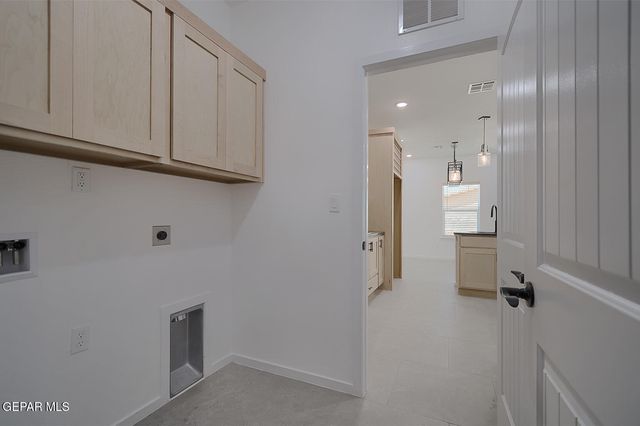 12165 Sanna Drive, El Paso, TX 79934