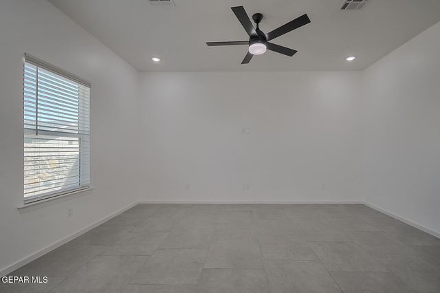 12165 Sanna Drive, El Paso, TX 79934