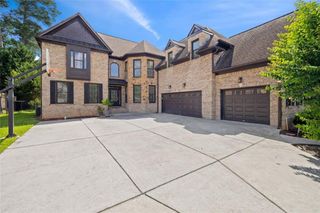 585 Settles Brook Court, Suwanee, GA 30024