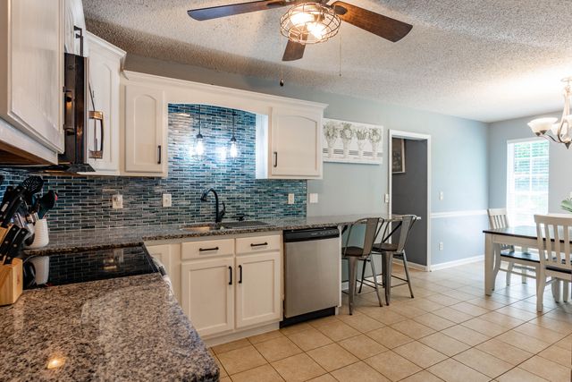 618 Howard Leonard Road, Ringgold, GA 30736