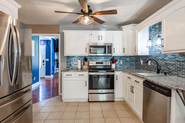 618 Howard Leonard Road, Ringgold, GA 30736