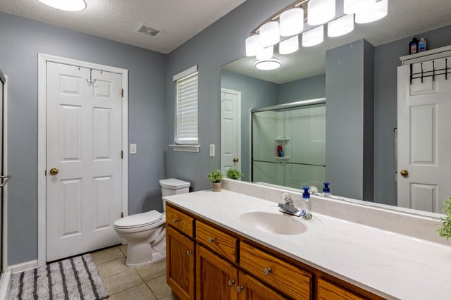 618 Howard Leonard Road, Ringgold, GA 30736