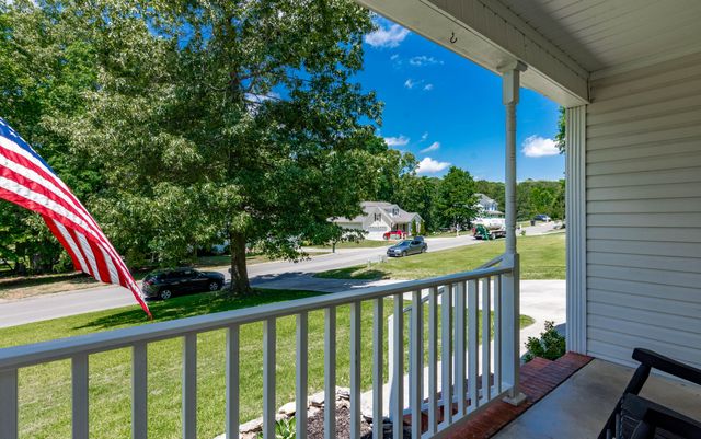 618 Howard Leonard Road, Ringgold, GA 30736
