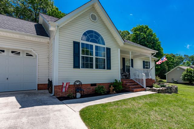 618 Howard Leonard Road, Ringgold, GA 30736