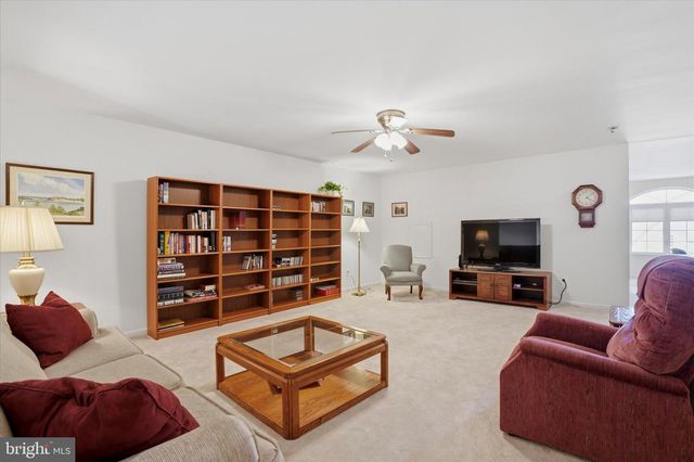 383 BRITTANY CT, Souderton, PA 18964