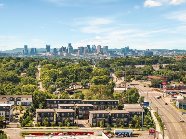 102 Duke St Apt 14, Nashville, TN 37207