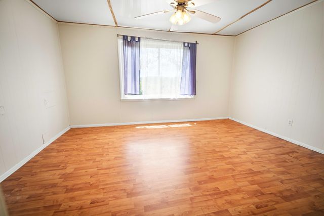 1044 East Hwy 2792, Pine Knot, KY 42635