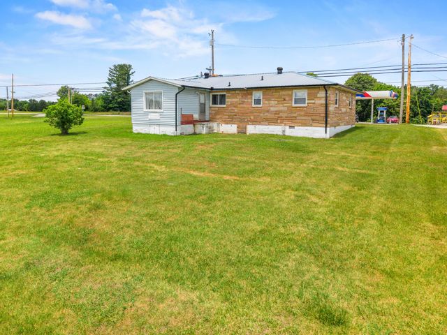 1044 East Hwy 2792, Pine Knot, KY 42635