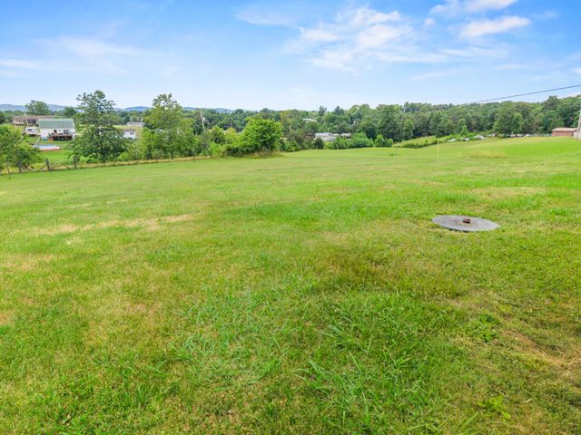 1044 East Hwy 2792, Pine Knot, KY 42635