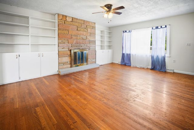 1044 East Hwy 2792, Pine Knot, KY 42635