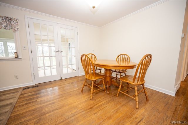 7052 East High Street, Lockport Town, NY 14094