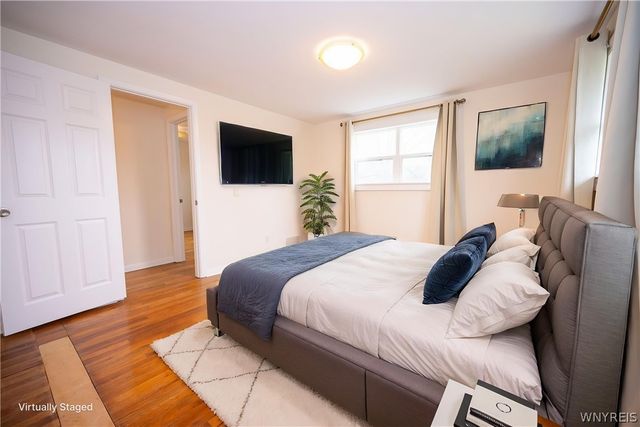 7052 East High Street, Lockport Town, NY 14094