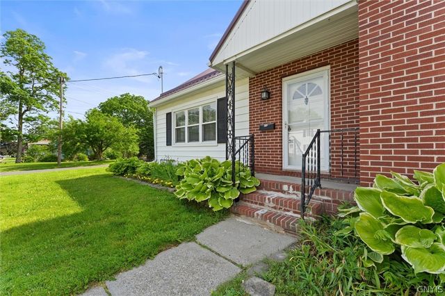 150 Dunning Avenue, Auburn, NY 13021