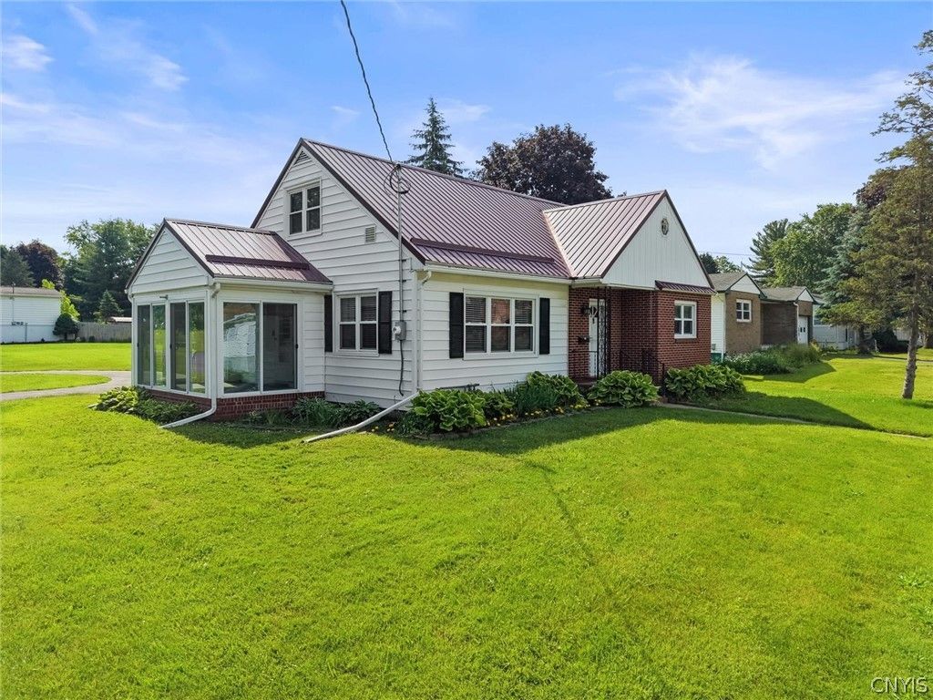 150 Dunning Avenue, Auburn, NY 13021