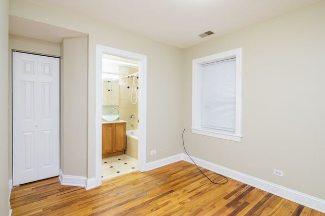 1644 W GREENLEAF Avenue TS, Chicago, IL 60626