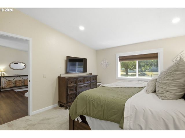 3316 B St, Forest Grove, OR 97116