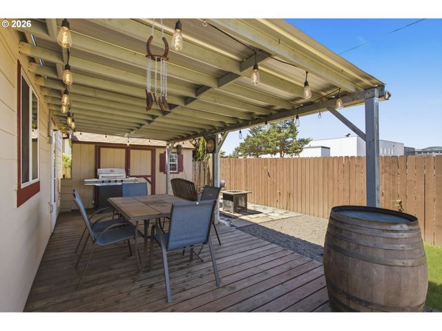 3316 B St, Forest Grove, OR 97116