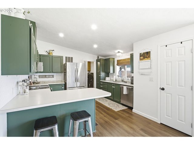 3316 B St, Forest Grove, OR 97116