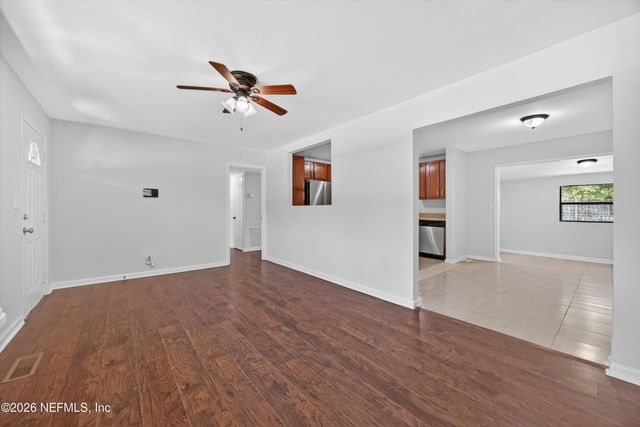 3248 SHETLAND Road W, Jacksonville, FL 32277