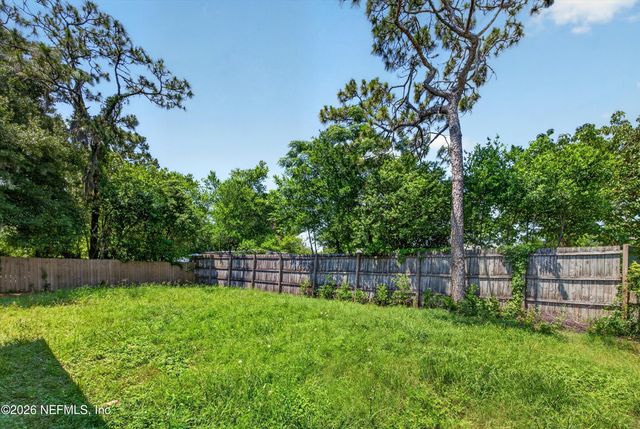 3248 SHETLAND Road W, Jacksonville, FL 32277