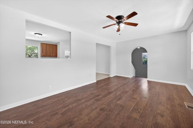 3248 SHETLAND Road W, Jacksonville, FL 32277