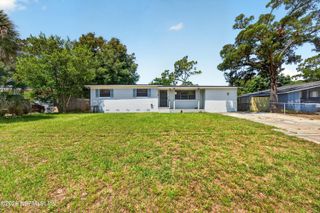 3248 SHETLAND Road W, Jacksonville, FL 32277