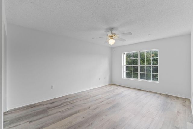 4276 Calinda Lane 148, Niceville, FL 32578