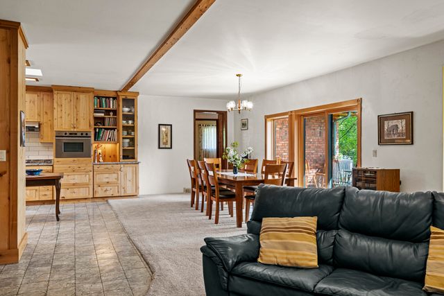 12310 Ramsey Road, Gold Hill, OR 97525