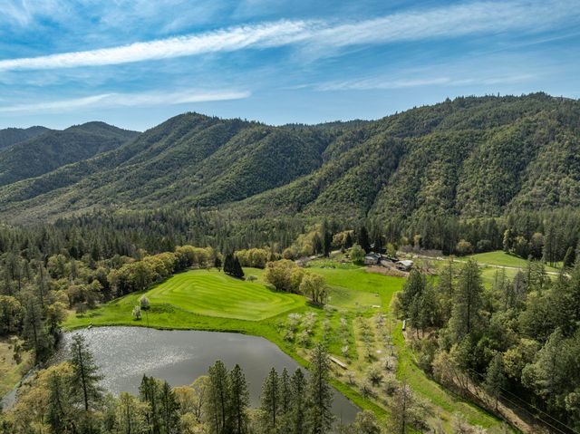 12310 Ramsey Road, Gold Hill, OR 97525