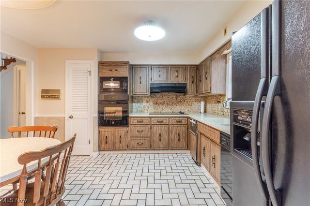 124 Wares Drive, Weirton, WV 26062