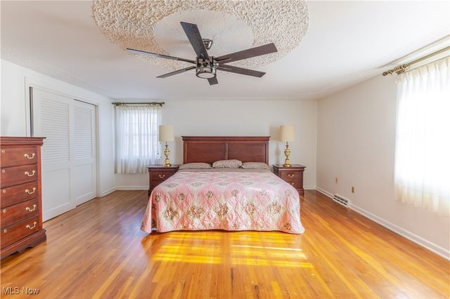 124 Wares Drive, Weirton, WV 26062